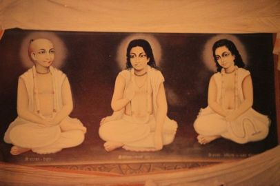 Narottam, Shrinivas, Shyamananda prabhu