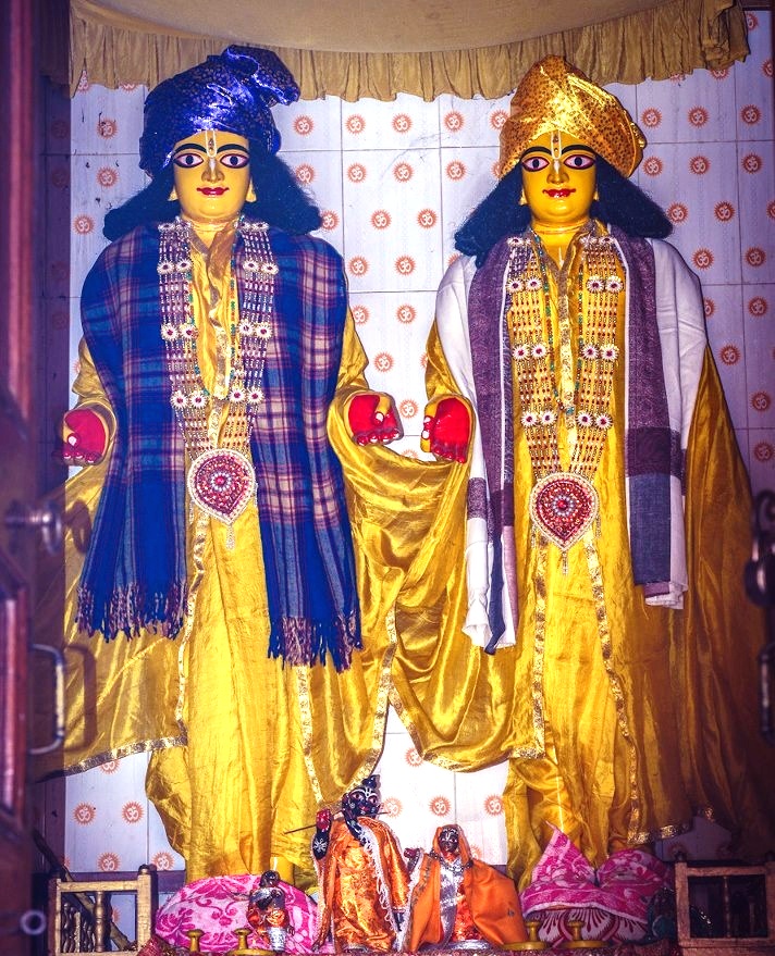 gaura nitai ambika kalna